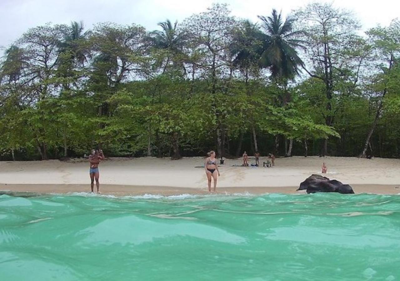 Casa No Centro Do Mundo Ilheu Equator Villa Ilheu das Rolas Dış mekan fotoğraf