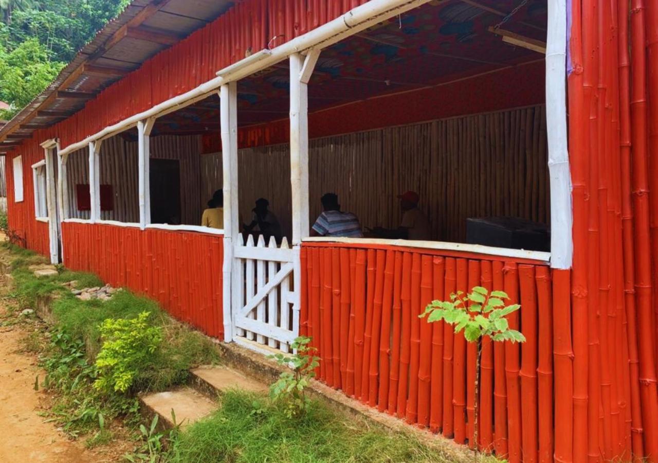 Casa No Centro Do Mundo Ilheu Equator Villa Ilheu das Rolas Dış mekan fotoğraf
